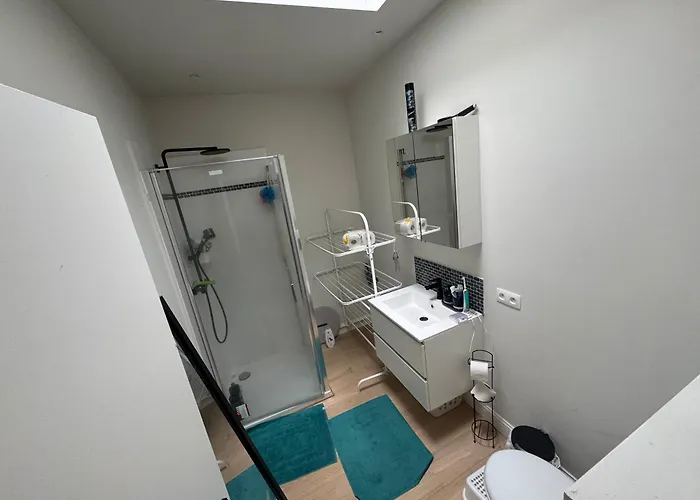 Apartamento Small Shared In *